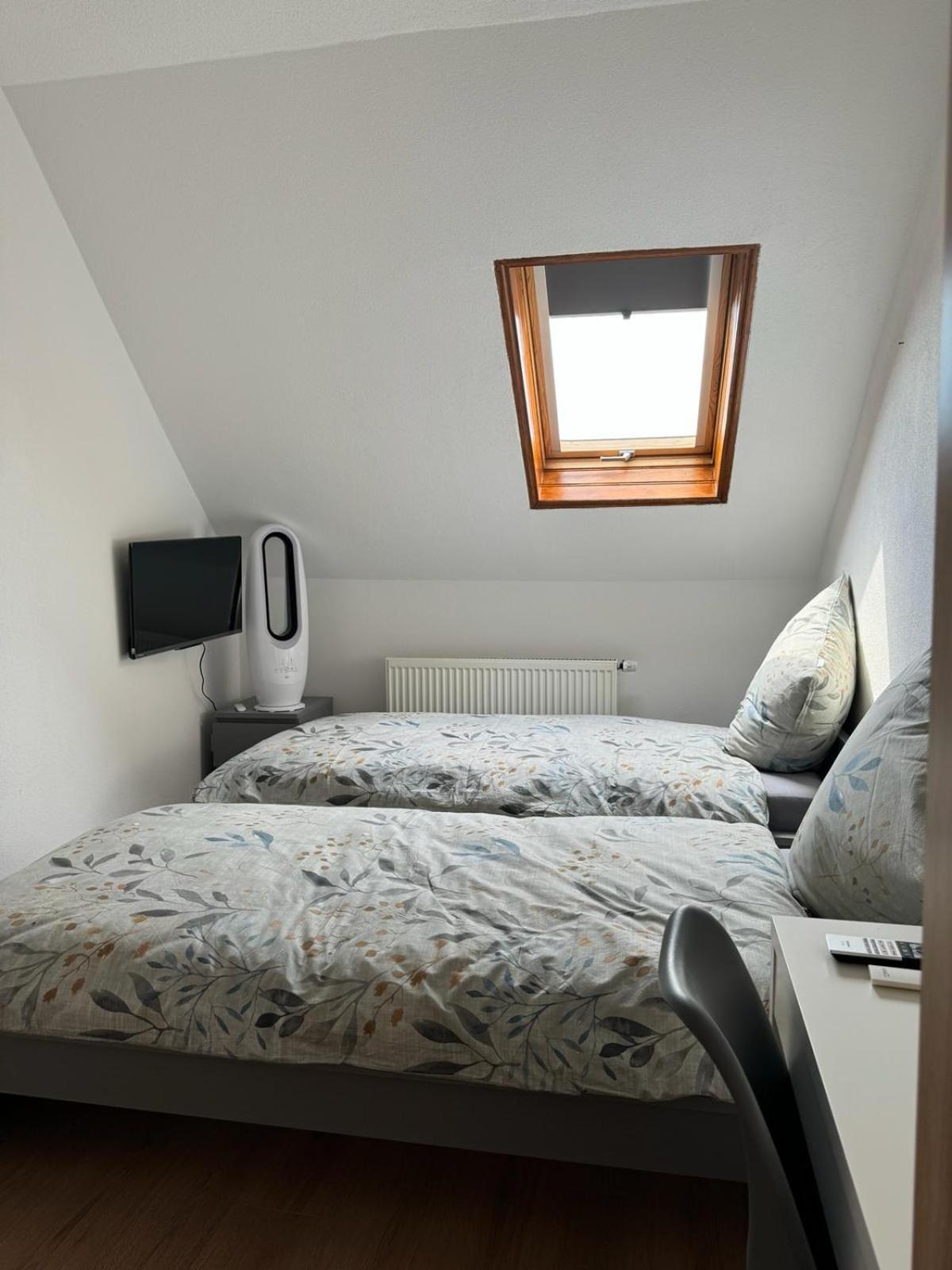 Moderne Wohnung In Eutritzsch Leipzig Exterior foto